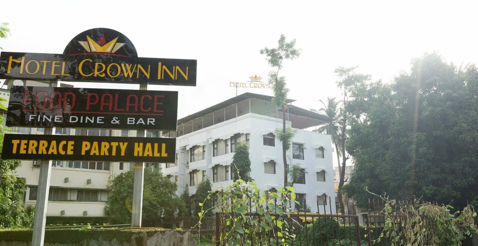 נאווי מומבאי Oyo 78245 Collection O Hotel Crown Inn מראה חיצוני תמונה